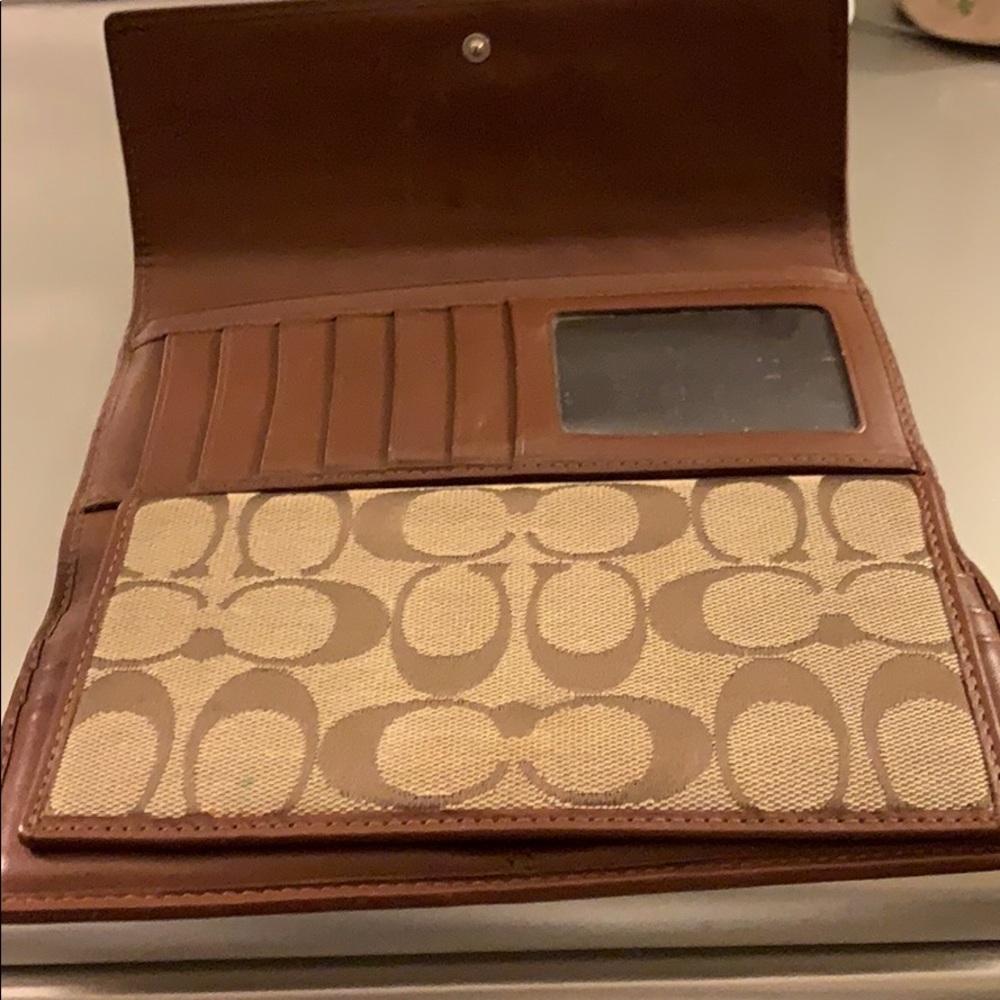 Coach wallet